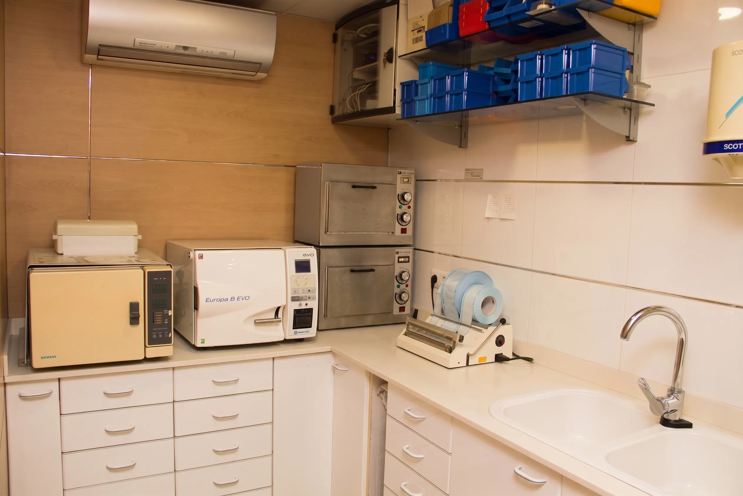 Sala De Esterilizacion Clinica Dental Tena